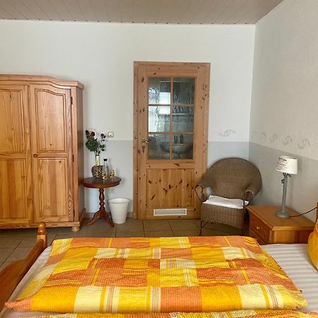 Ferienwohnung Minnies-Schiefertraum Brauneberg Exterior foto
